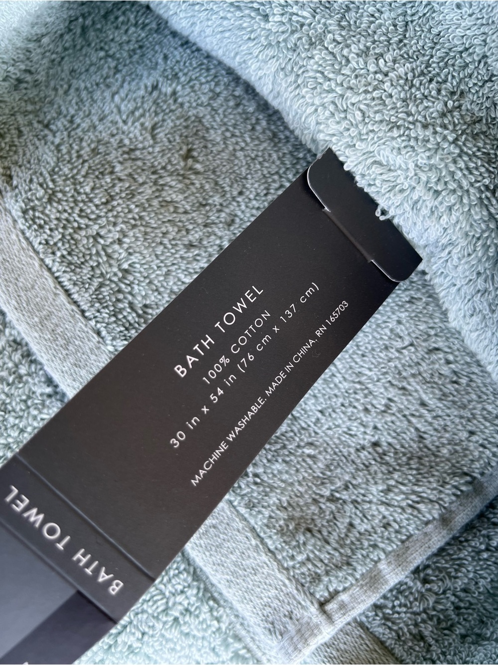 Sage green Atelier No. 9 bath towel features Duet Performance Technology - Picture 5 of 7